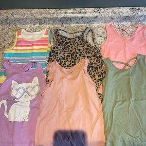 Girls 5T Children’s place tank tops